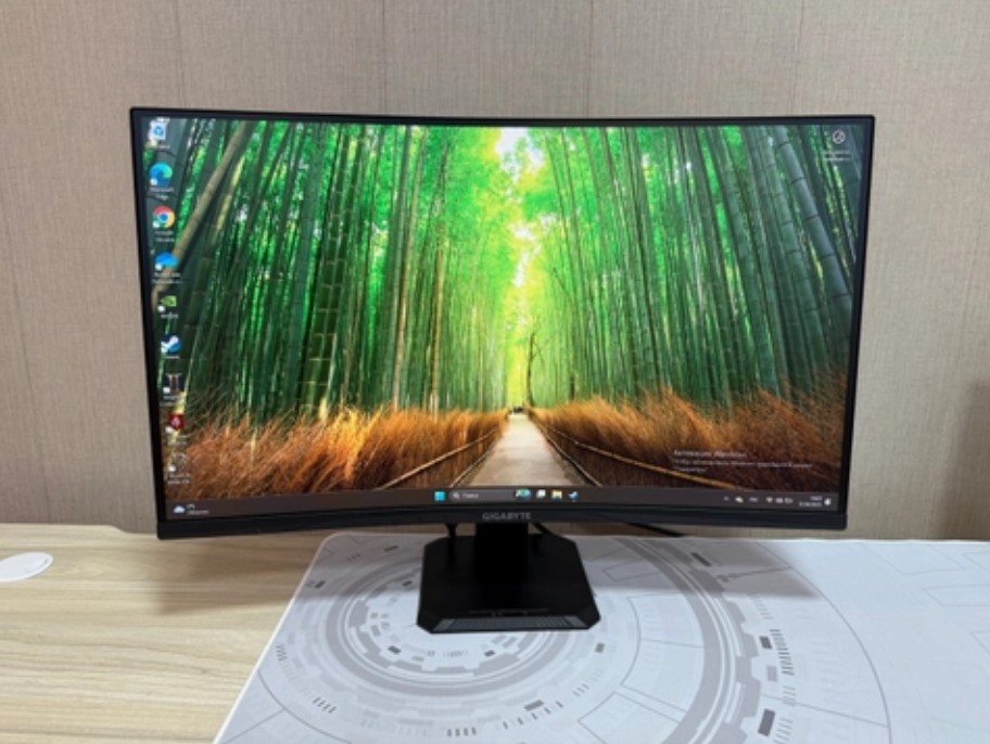 GIGABYTE GS27FC Gaming Monitor Review